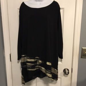 Avenue Tunic Top